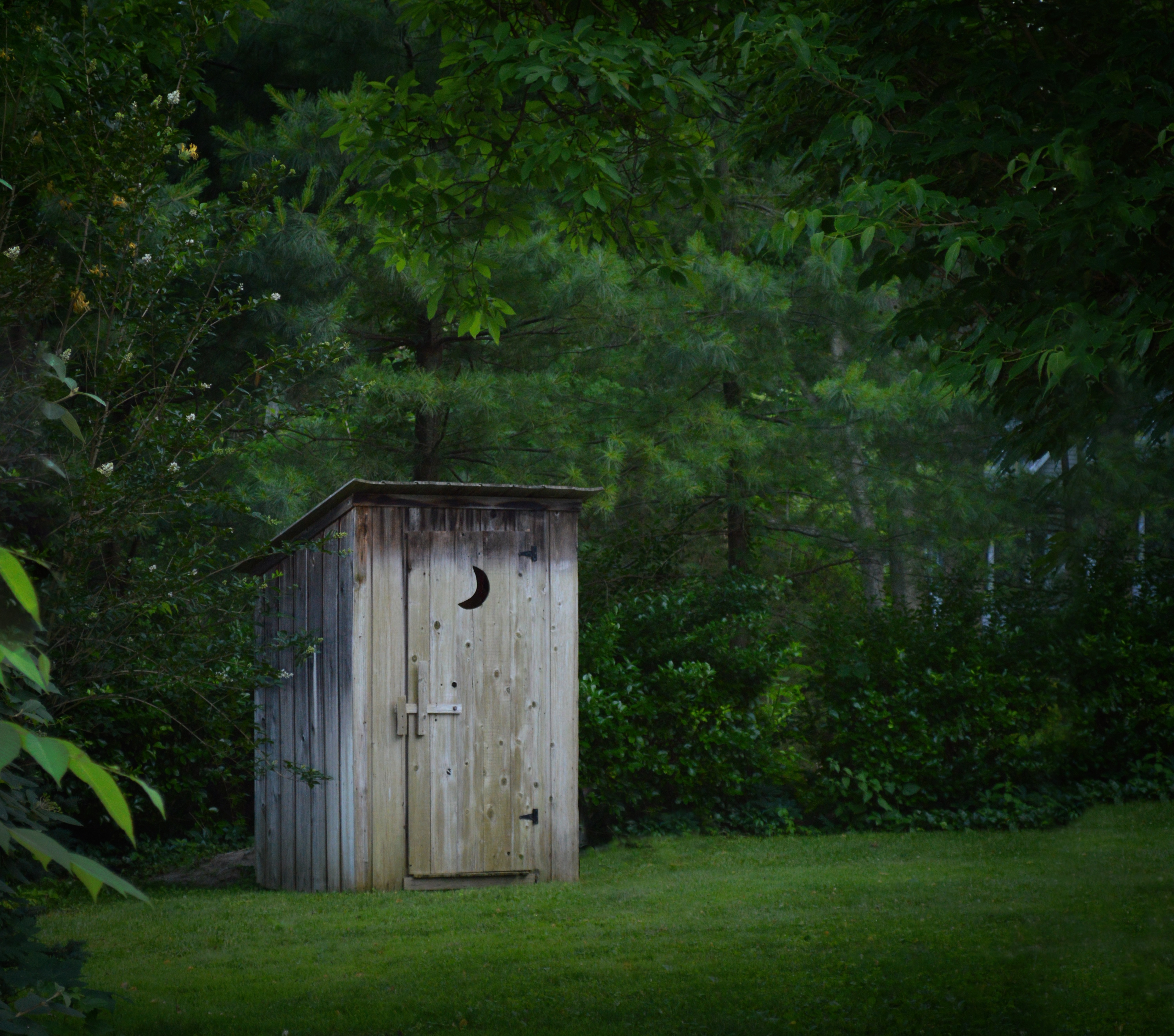 Gettin' In and Gettin' out on those cold calls to nature. Gettin' In and Gettin' out on those cold calls to nature.